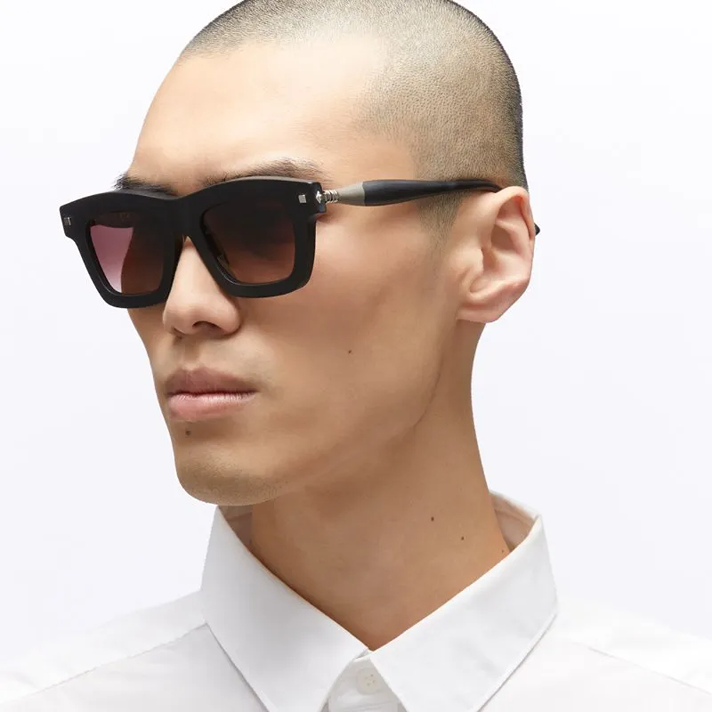 Kuboraum sunglasses Model J2 col. BM