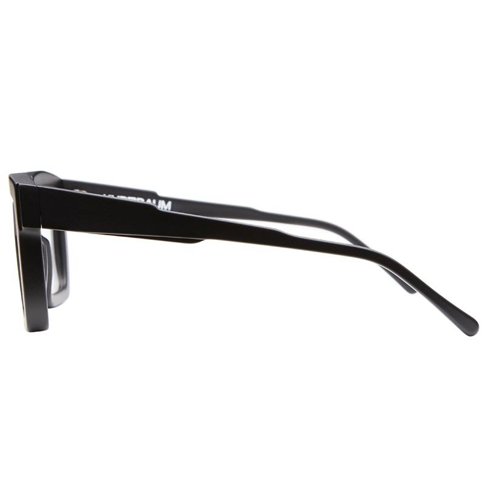 Kuboraum eyewear Model K26 col. BM