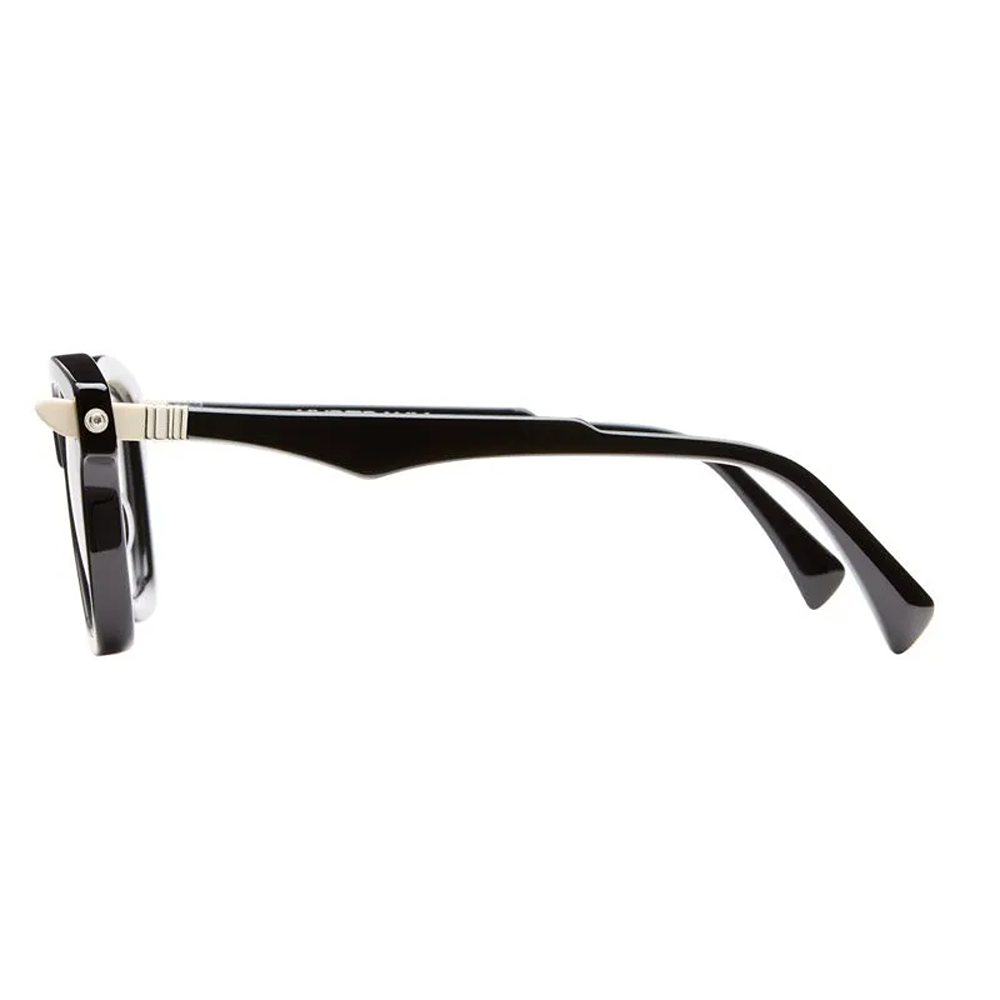 Kuboraum eyewear Model Q3 col. BSS