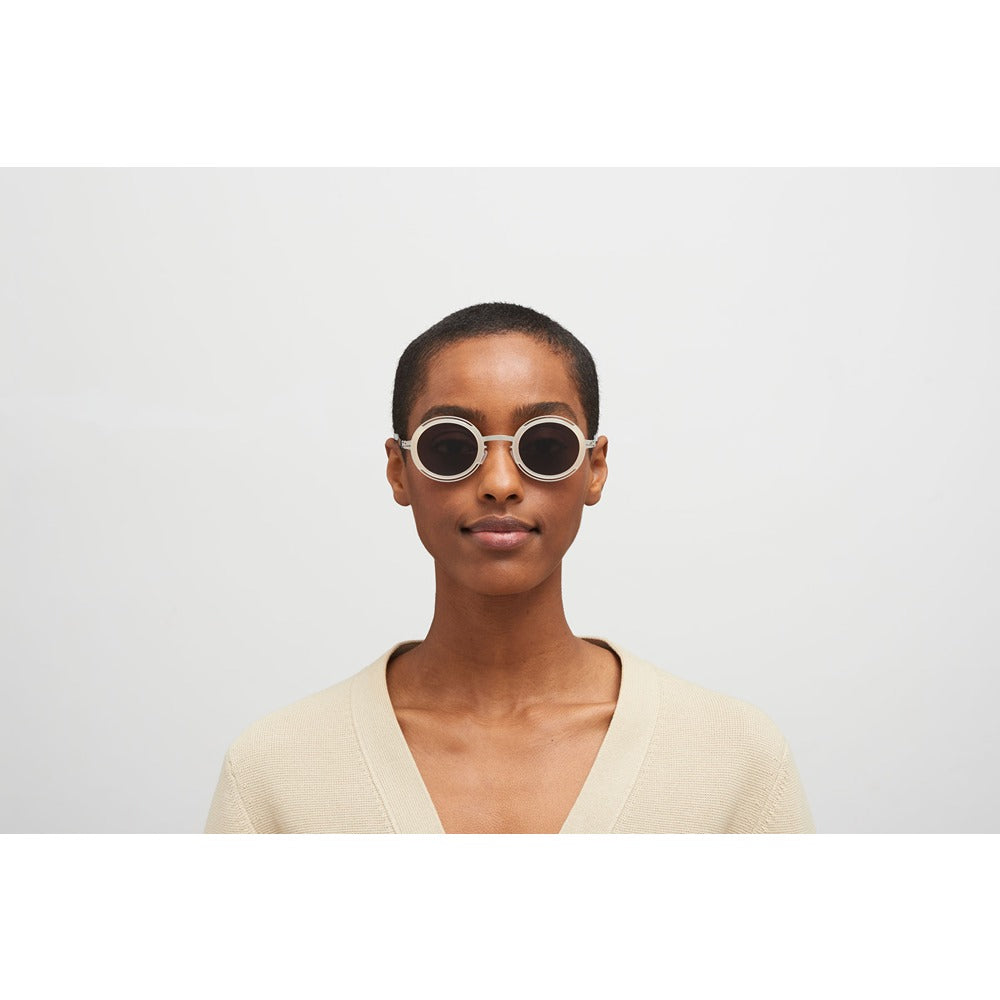 Mykita sunglasses Model Pearl A89 col. 918